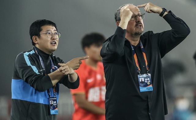 世界杯官网-向现实妥协？贝帅执教成绩零突破 青春风暴未成功